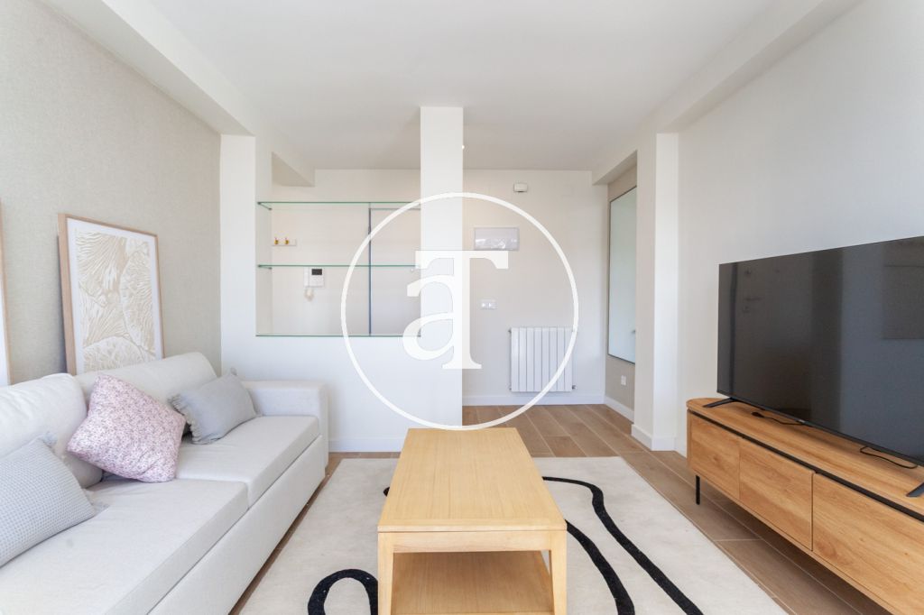 Appartement temporaire à louer avec 1 chambre et 1 salle de bain à proximité de la Cité Universitaire 10
