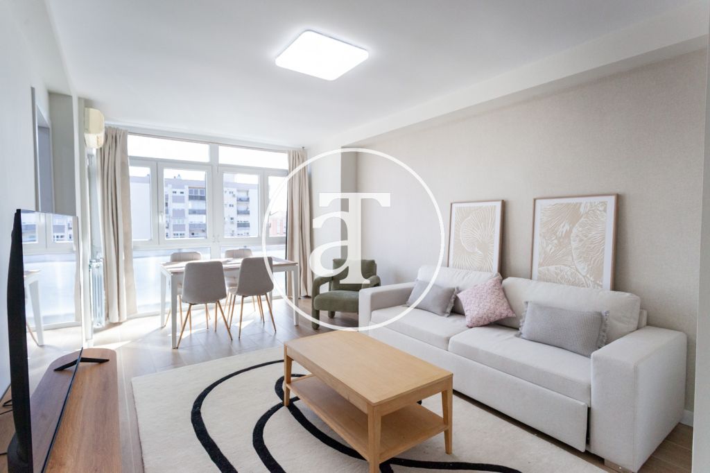 Appartement temporaire à louer avec 1 chambre et 1 salle de bain à proximité de la Cité Universitaire 25
