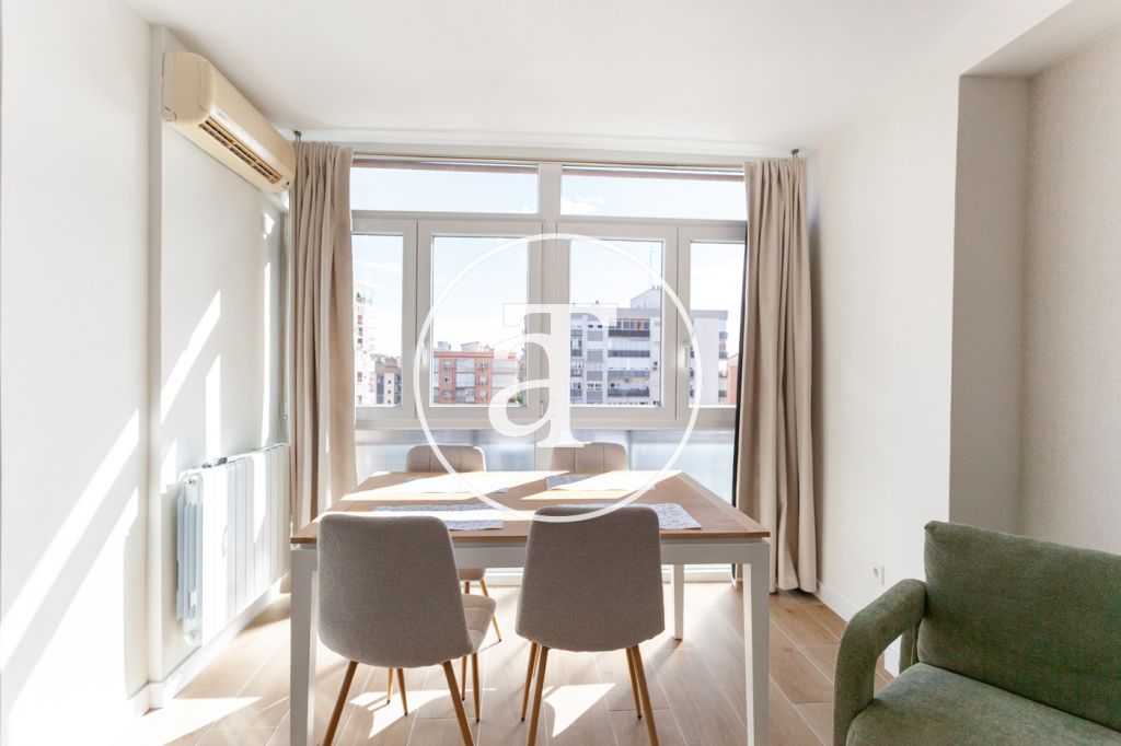 Appartement temporaire à louer avec 1 chambre et 1 salle de bain à proximité de la Cité Universitaire 6
