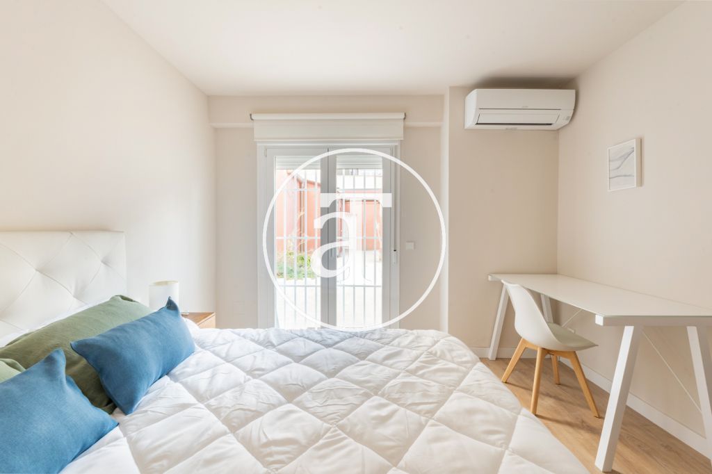 Piso de alquiler temporal de 1 habitación y 1 baño en Ciudad Lineal 16