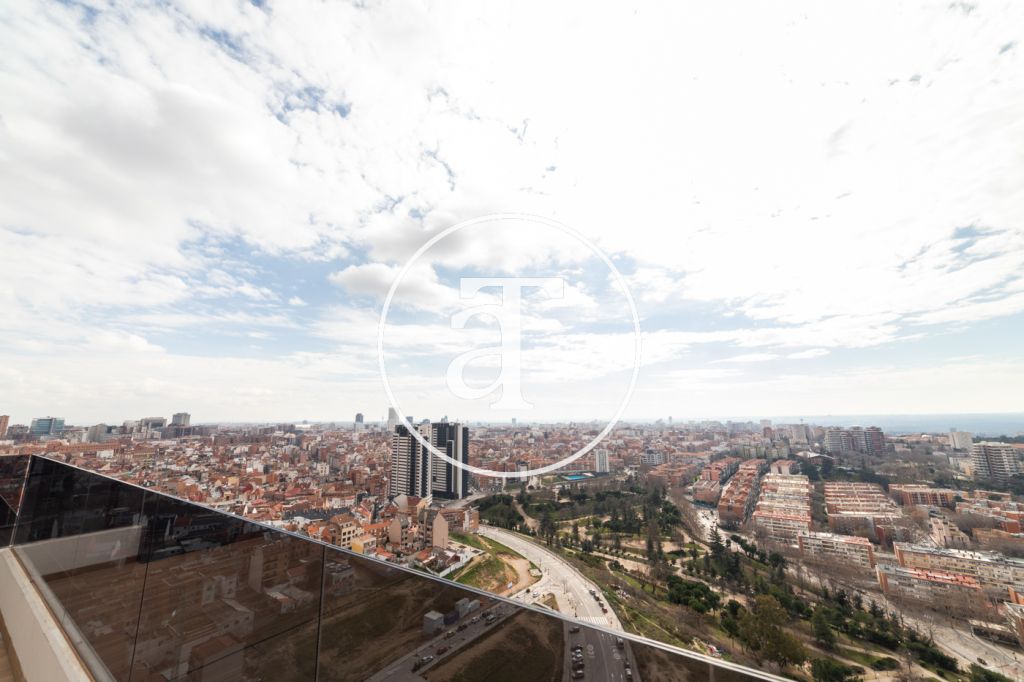 Appartement à louer avec 2 chambres et terrasse avec une excellente vue à Valdecederas 36
