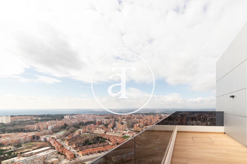 Appartement à louer avec 2 chambres et terrasse avec une excellente vue à Valdecederas 37