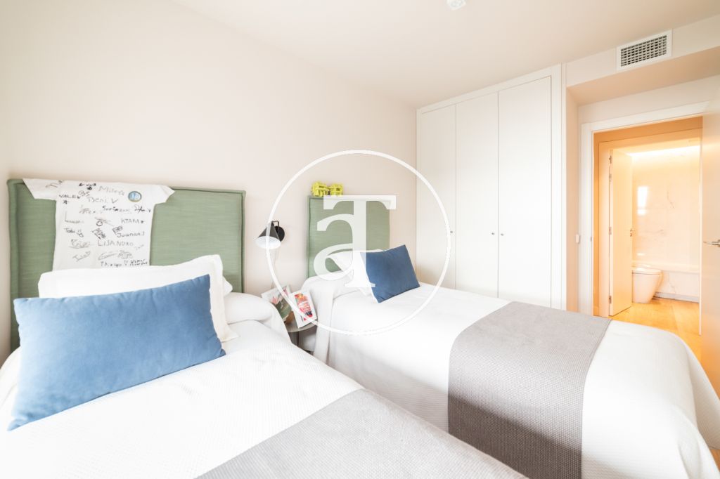 Appartement à louer avec 2 chambres et terrasse avec une excellente vue à Valdecederas 28