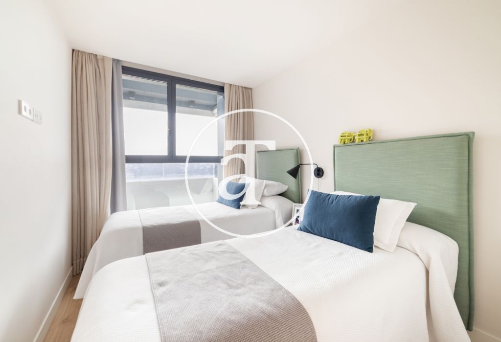 Appartement à louer avec 2 chambres et terrasse avec une excellente vue à Valdecederas 25