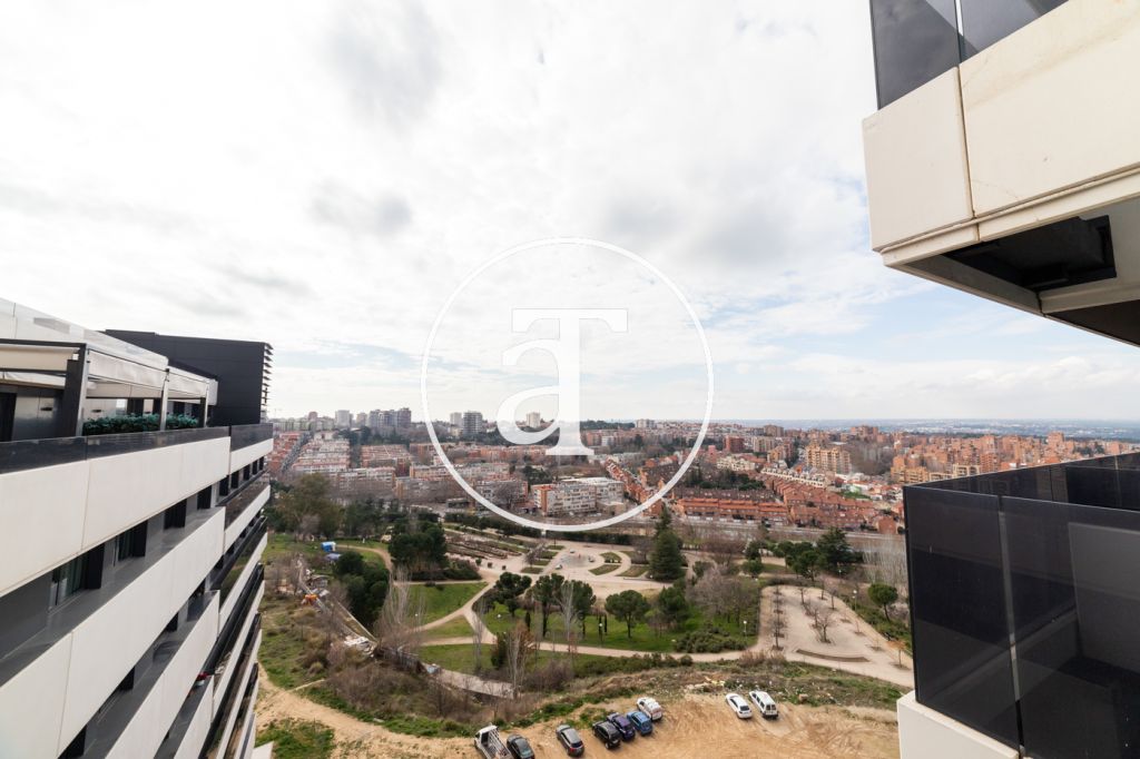 Appartement à louer avec 2 chambres et terrasse avec une excellente vue à Valdecederas 7