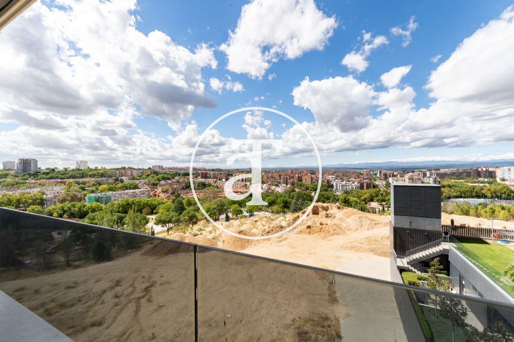 Piso de alquiler temporal de 1 habitación, estudio y 2 baños en Tetuán 30