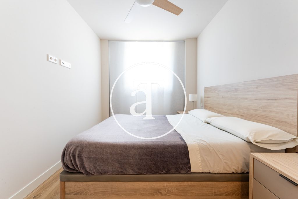 Piso de alquiler temporal de 1 habitación, estudio y 2 baños en Tetuán 17