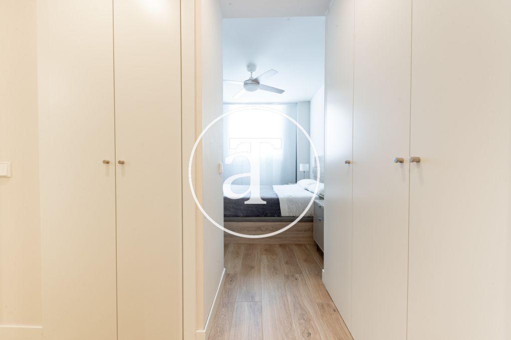 Piso de alquiler temporal de 1 habitación, estudio y 2 baños en Tetuán 15