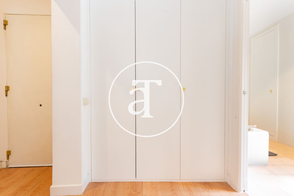 Appartement en location temporaire avec 1 chambre, 1 salle de bain et balcon à Lavapiés, Madrid 19