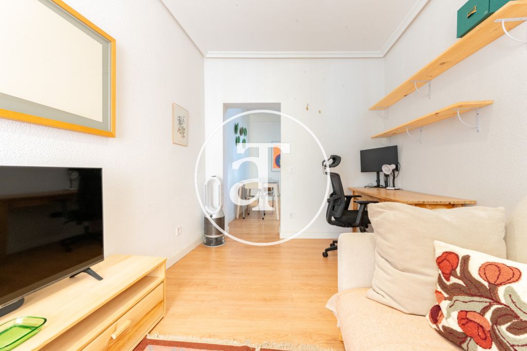 Appartement en location temporaire avec 1 chambre, 1 salle de bain et balcon à Lavapiés, Madrid 6