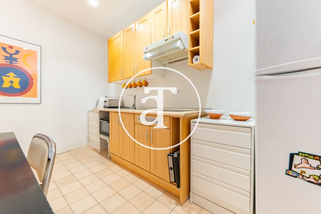 Appartement en location temporaire avec 1 chambre, 1 salle de bain et balcon à Lavapiés, Madrid 16