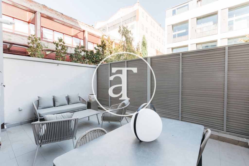 Duplex for monthly rental with 1 bedroom, bathroom and toilet with terrace in Simancas 9