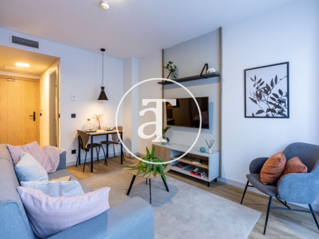 Estudio de alquiler temporal con terraza privada, zonas comunes y todo tipo de servicios en la comunidad Be Casa Rivas