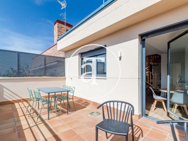 Dúplex de alquiler temporal de 1 habitación y terraza en Tetuán