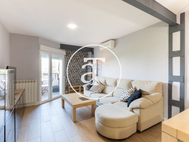 Monthly rental apartmen with 3-bedroom, a terrace and 1 bathroom in Vicálvaro