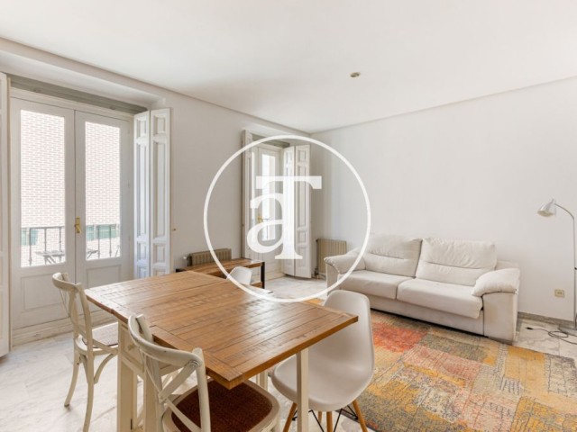 Appartement en location temporaire avec 2 chambres et 1 salle de bain dans le centre de Madrid