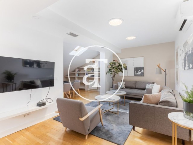 Piso de alquiler temporal de 3 habitaciones y 2 baños en Salamanca 
