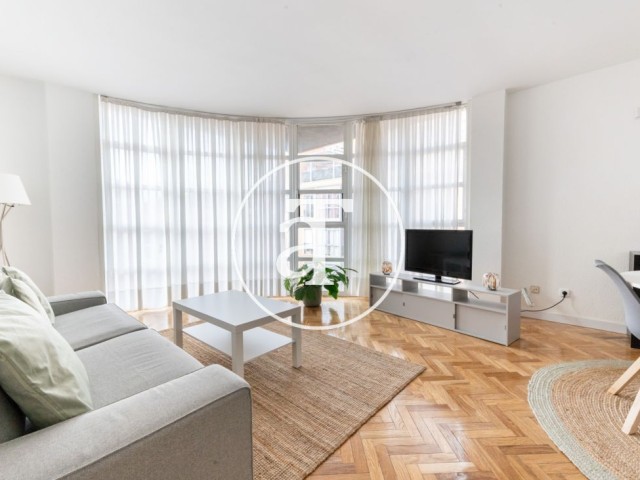 Monthly rental apartment with 2 bedrooms, 1 bathroom, and optional parking in Tetuán
