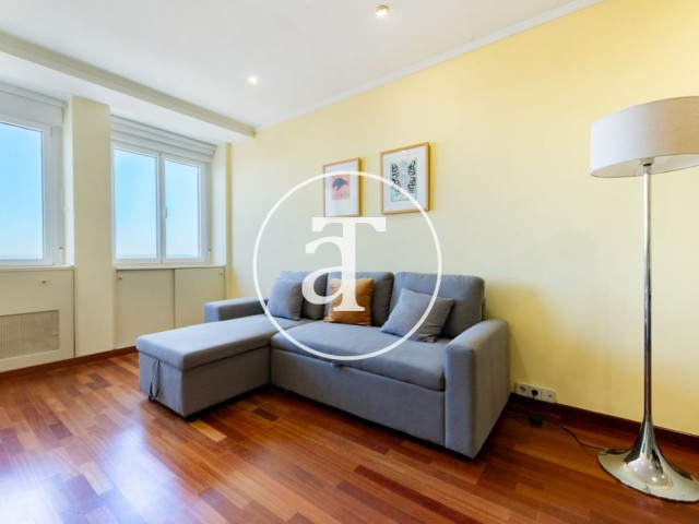 Appartement en location temporaire avec 1 chambre, 1 salle de bain et vue dégagée sur Calle Princesa