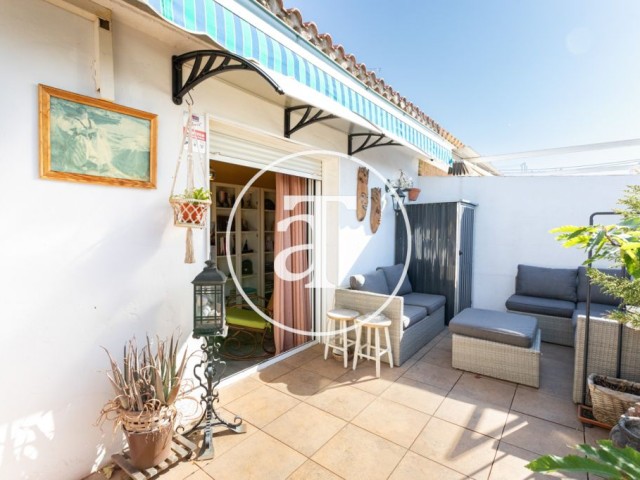 Ático de alquiler temporal de 2 habitaciones, 1 baño, aseo y terraza con zona barbacoa en Opañel