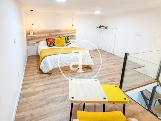 Duplex à louer temporairement, avec 1 chambre et 1 salle de bain, en centre-ville.